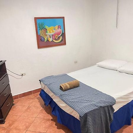 Apartamento Nilxon / Habitacion Ґранада Екстер'єр фото